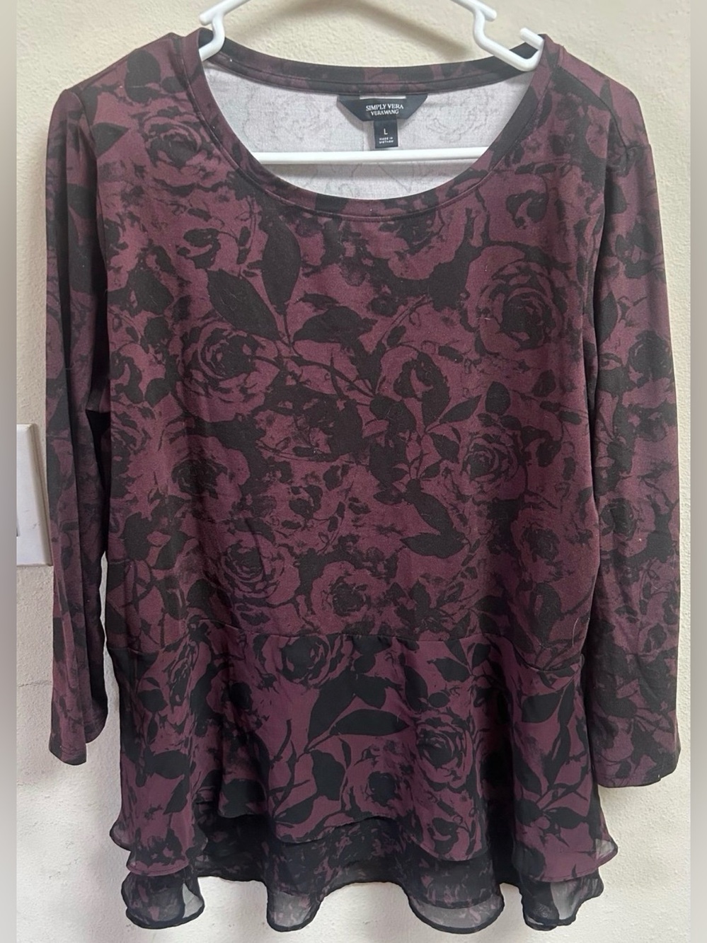 Simply Vera Vera Wang Plum and Black Floral Peplum Tunic